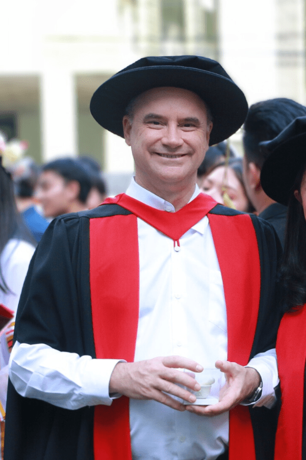 Dr.Glenn Neville Borlace