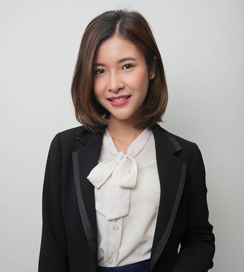 นางสาวมณิสรา บุตรพรหม